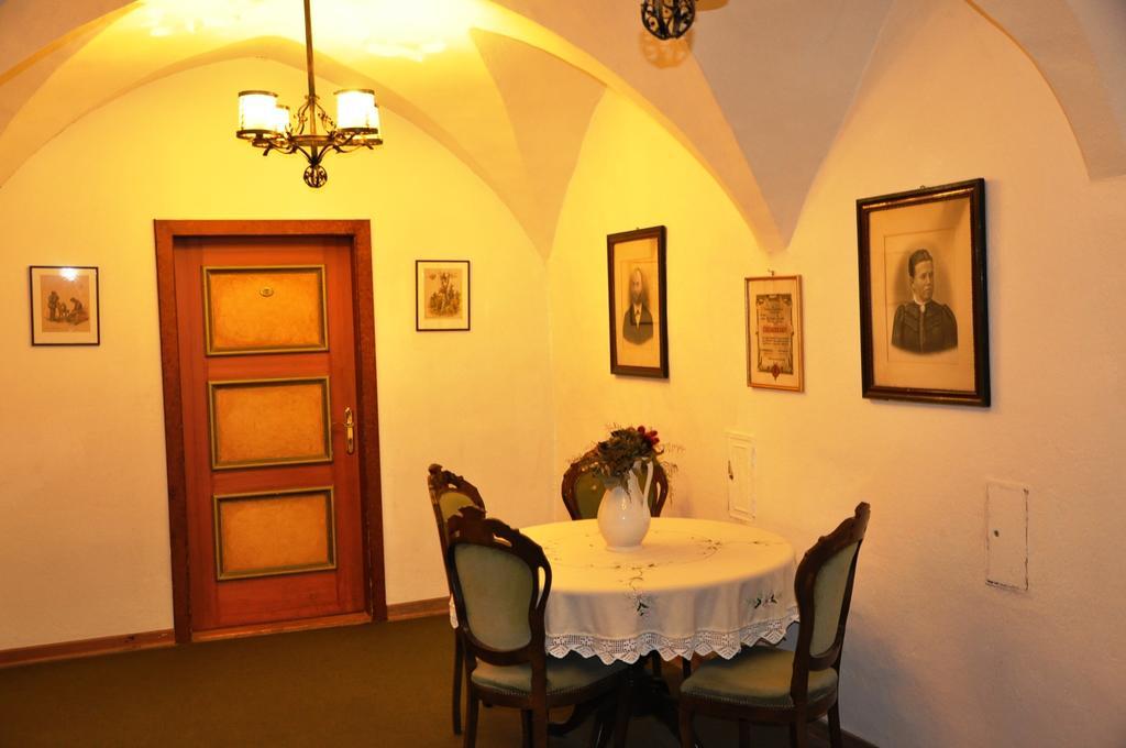 Hotel Post Großkirchheim Pokoj fotografie